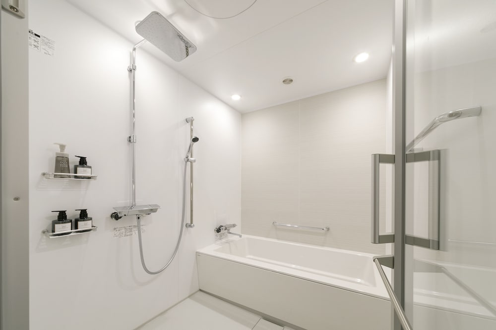 エコノミー ダブルルーム バスルーム0 | グローカルホテル糸島