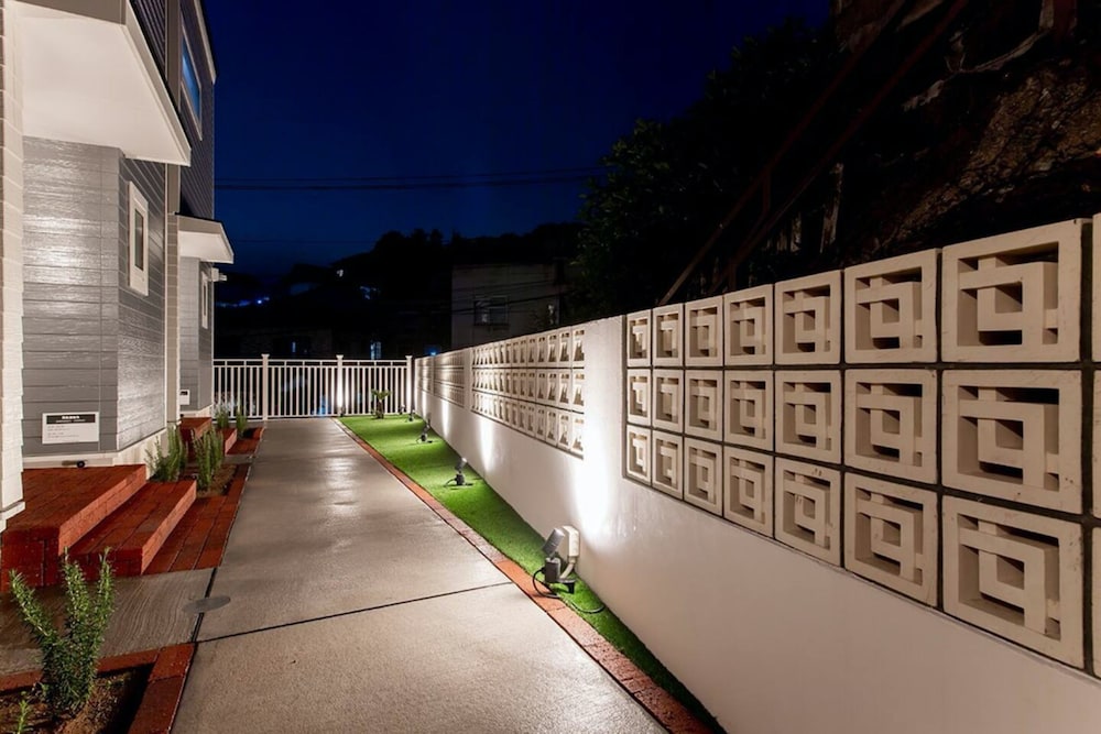 アパートメント 2 ベッドルーム 禁煙 キッチン (SG3) テラス / パティオ2 | 99 Stay Sasebo SGx