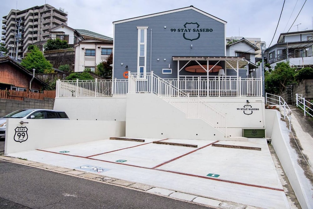 駐車場1 | 99 Stay Sasebo SGx 駐車場1 | 99 Stay Sasebo SGx
