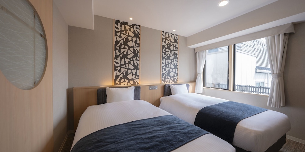 エコノミー ツインルーム 禁煙 客室6 | ホテルSUI京都清水