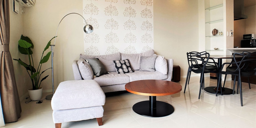 スタンダード コンドミニアム 禁煙 リビング エリア0 | 真栄田グランブルー 403