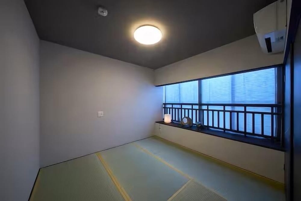 ファミリー ルーム 禁煙 客室7 | おやど紀伊国屋 丸山町