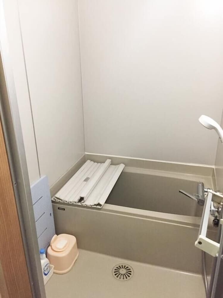 ロッジ 一棟貸し 禁煙 バスルーム0 | 湖畔の宿 湖嶋