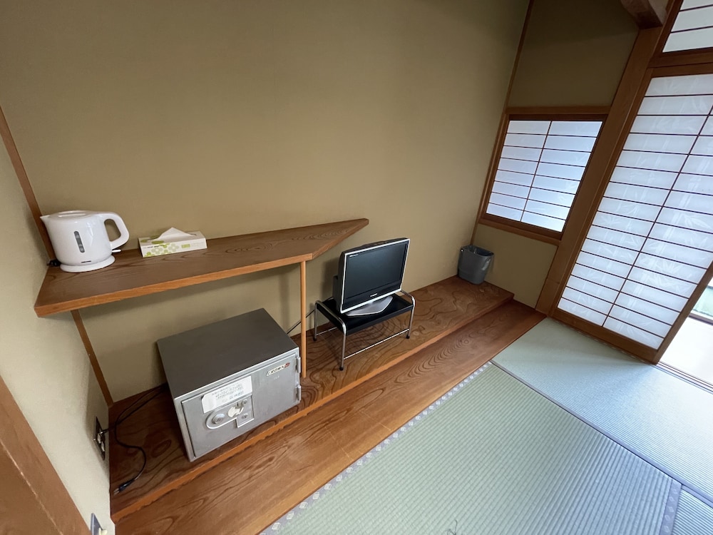 スーペリア スタジオ 禁煙 客室2 | 犬といっしょ 磯時計