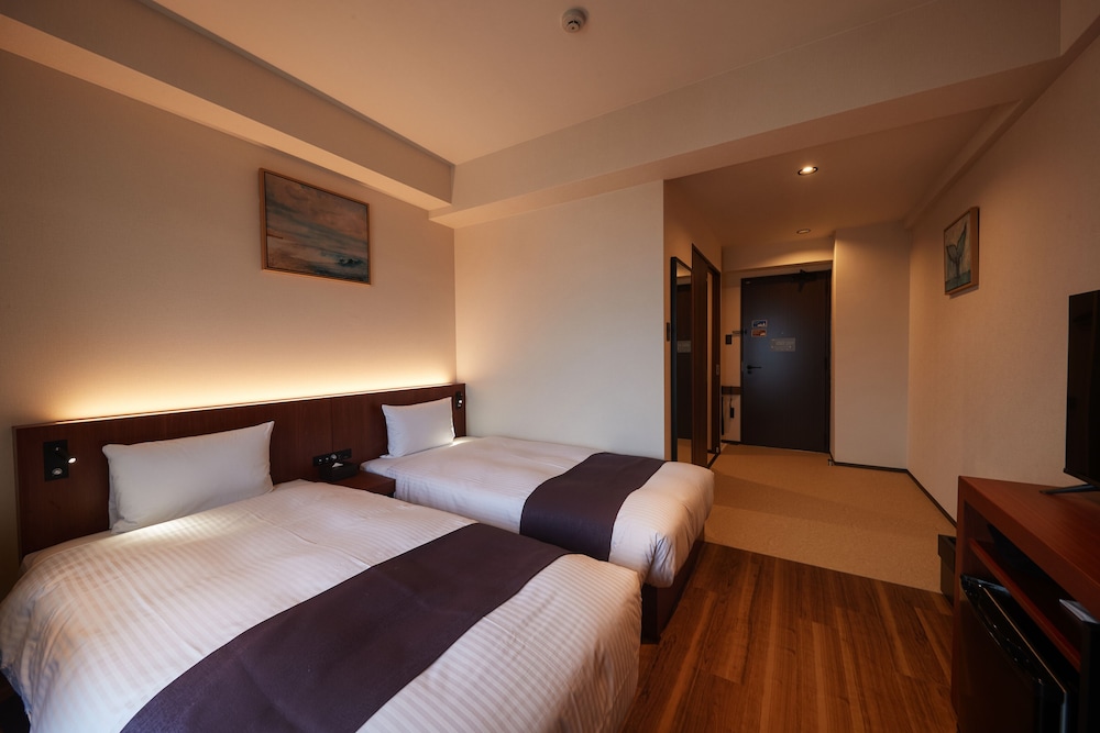 スタンダード ツインルーム 禁煙 客室2 | THE GRAND HOTEL GINOWAN