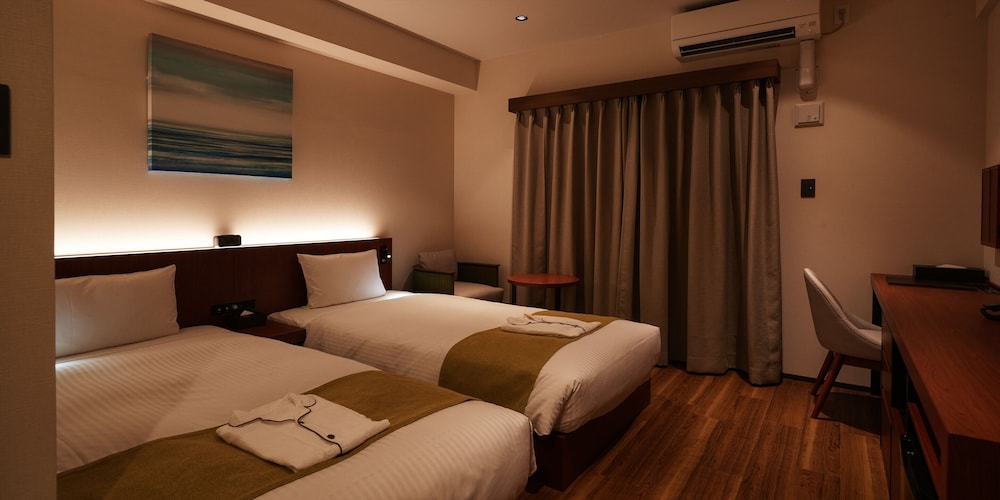 スタンダード ツインルーム 禁煙 客室10 | THE GRAND HOTEL GINOWAN