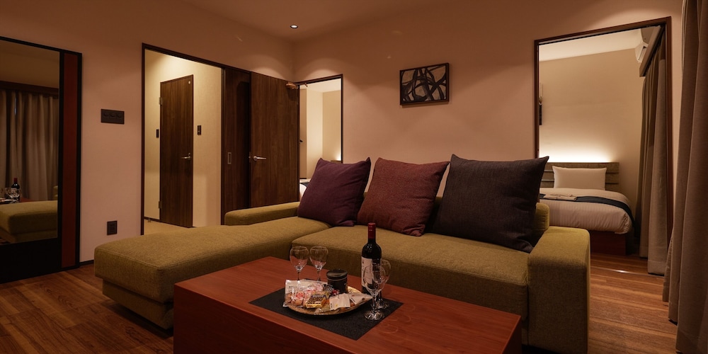 ジュニア スイート 禁煙 客室17 | THE GRAND HOTEL GINOWAN