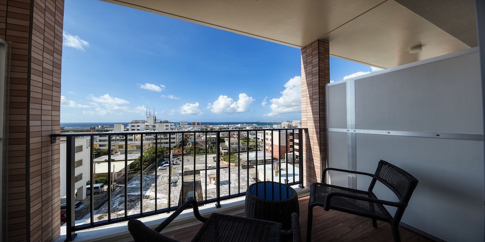 スタンダード ダブルルーム クイーンベッド 1 台 禁煙 部屋からの景観0 | THE GRAND HOTEL GINOWAN