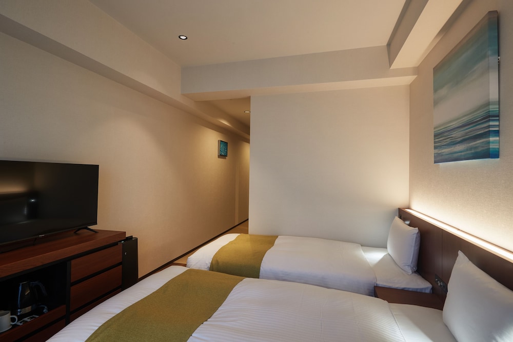 スーペリア ツインルーム 禁煙 客室2 | THE GRAND HOTEL GINOWAN