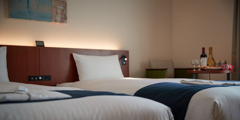 デラックス ツインルーム 禁煙 客室13 | THE GRAND HOTEL GINOWAN