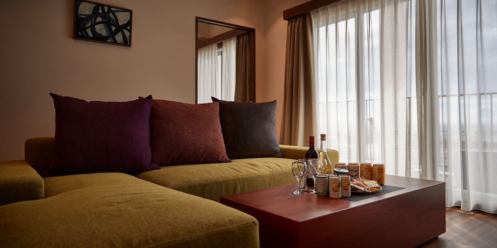 ジュニア スイート 禁煙 客室13 | THE GRAND HOTEL GINOWAN