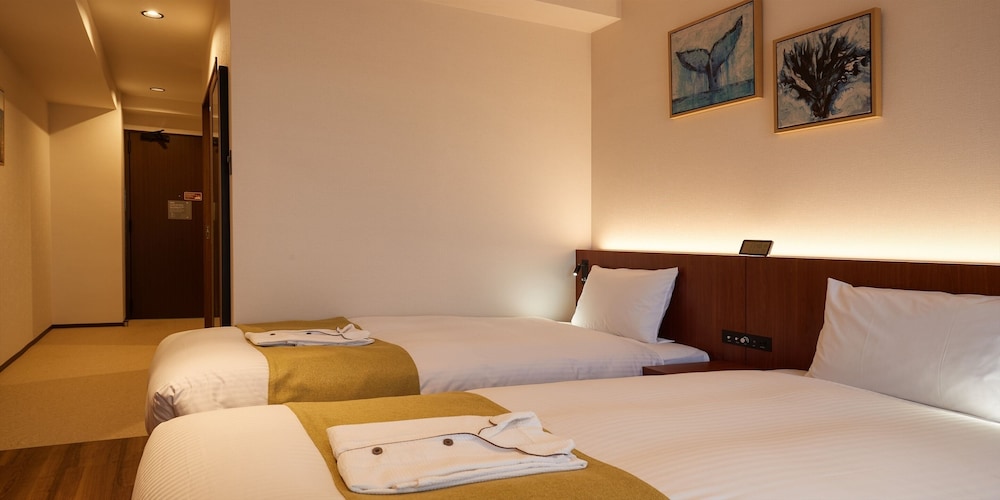 スーペリア ツインルーム 禁煙 客室8 | THE GRAND HOTEL GINOWAN