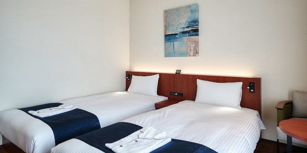 デラックス ツインルーム 禁煙 客室12 | THE GRAND HOTEL GINOWAN