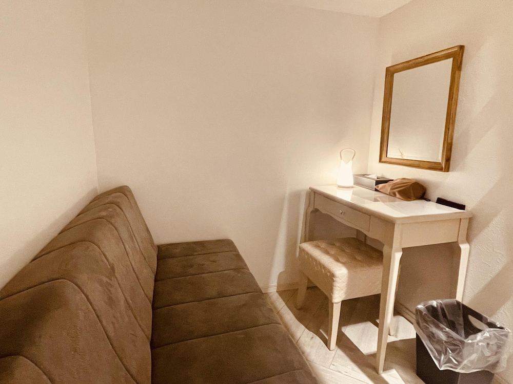 エグゼクティブ ツインルーム 禁煙 (A) 客室2 | フェニックス パーク ホテル