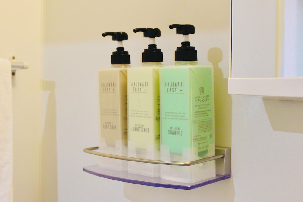 プレミア ツインルーム 禁煙 (B-Loft) バスルーム1 | フェニックス パーク ホテル