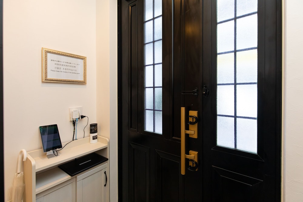 内部エントランス1 | Villa Roppongi 内部エントランス1 | Villa Roppongi