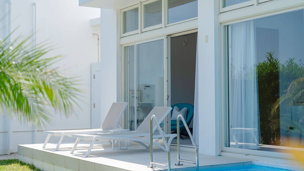 ロイヤルスイートヴィラプレミアム (定員2名) 禁煙 客室2 | ブルーオーシャン ホテル & リゾート 宮古島