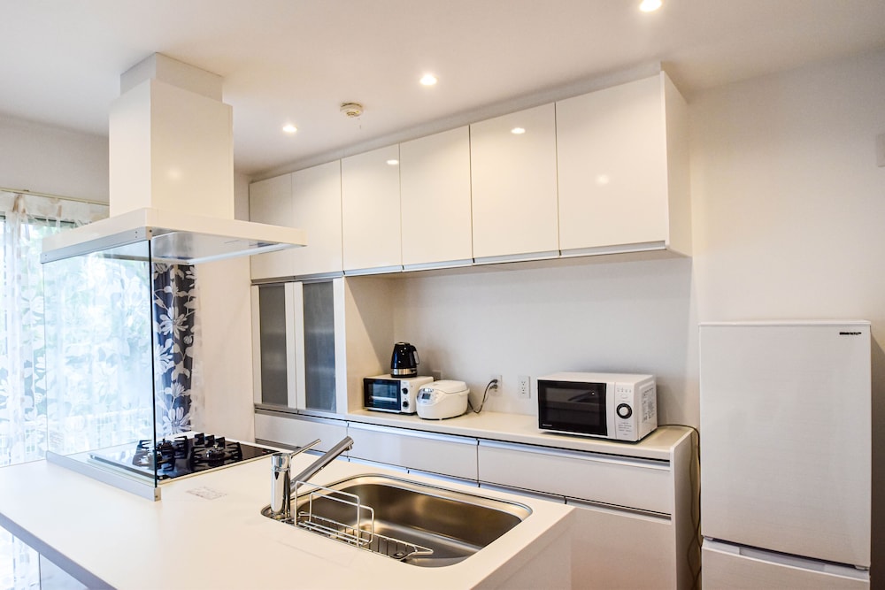 ヴィラ 3 ベッドルーム 禁煙 専用キッチン0 | ヴィラ カプリ 宮古島