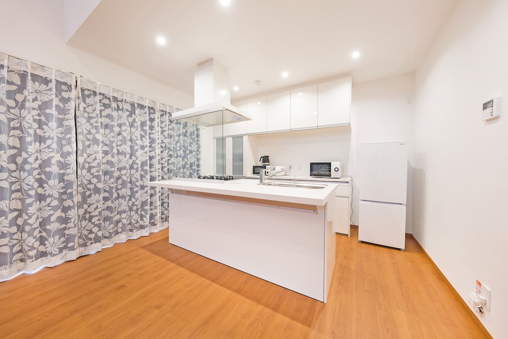 ヴィラ 3 ベッドルーム 禁煙 専用キッチン2 | ヴィラ カプリ 宮古島