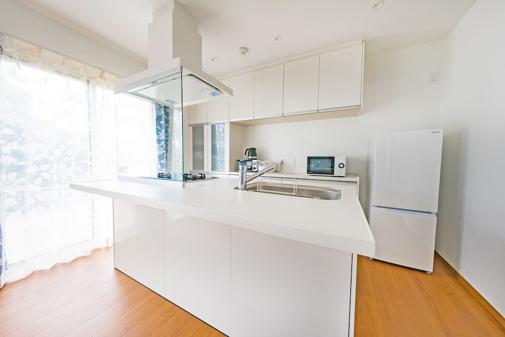 ヴィラ 3 ベッドルーム 禁煙 専用キッチン1 | ヴィラ カプリ 宮古島