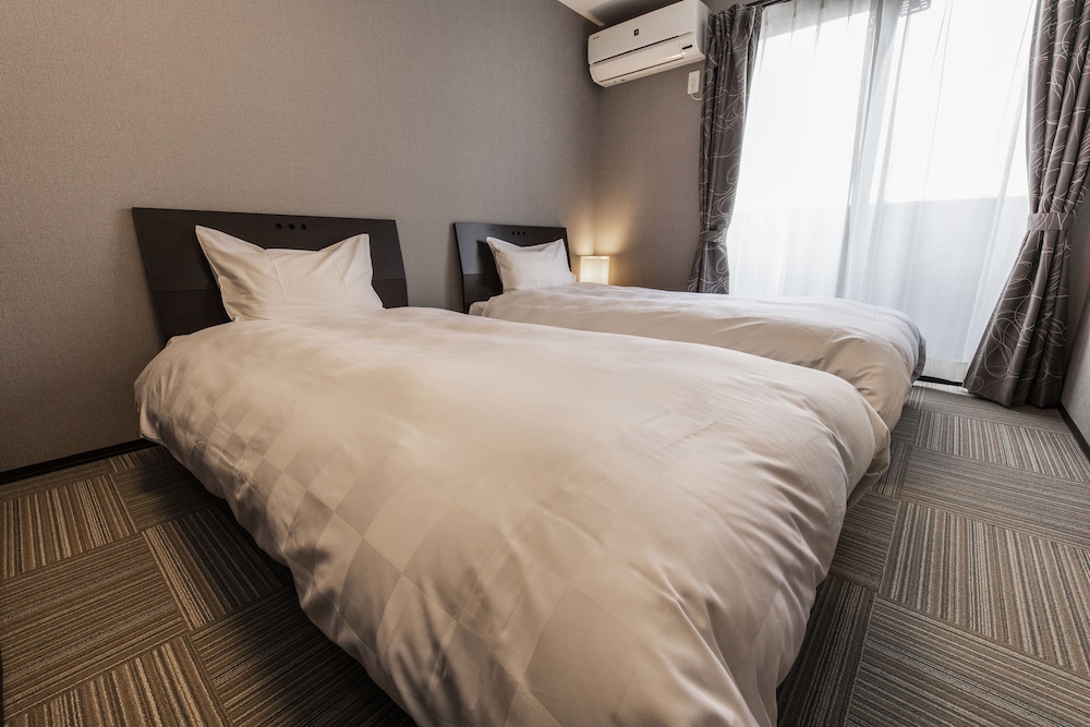 トリプルルーム 禁煙 客室1 | 東福寺リバーサイド