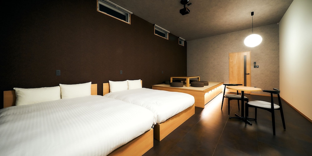 [楽天市場のHOTアイテムが試せるコラボルーム] 禁煙 (202) 客室12 | Rakuten STAY 博多祇園