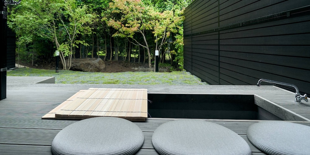 [北館] バーベキューテラス付き ベーシック ヴィラ ペット不可 禁煙 テラス / パティオ9 | Rakuten STAY VILLA 箱根仙石原