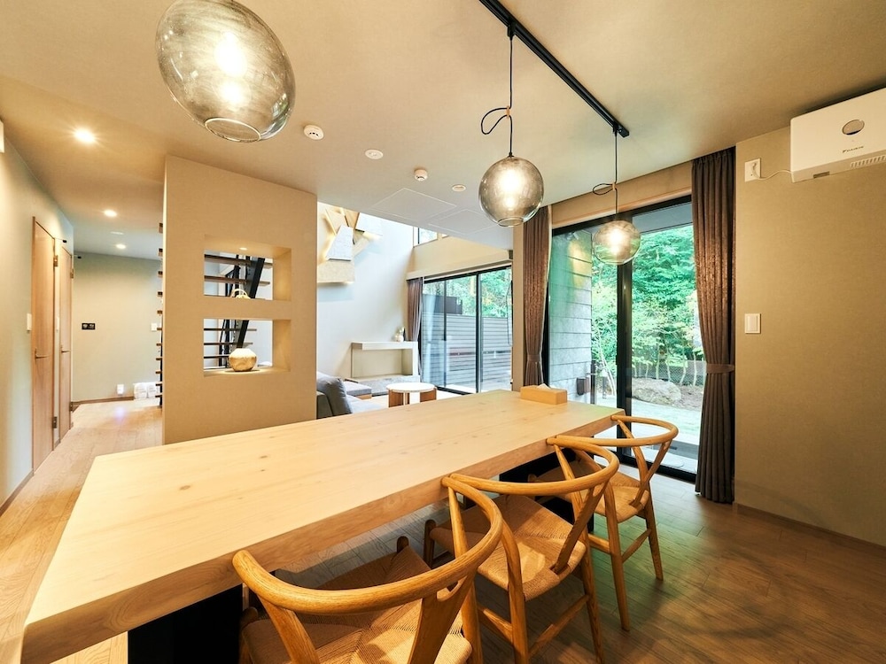 [北館] マッサージチェア付き ベーシック ヴィラ ペット不可 禁煙 客室6 | Rakuten STAY VILLA 箱根仙石原