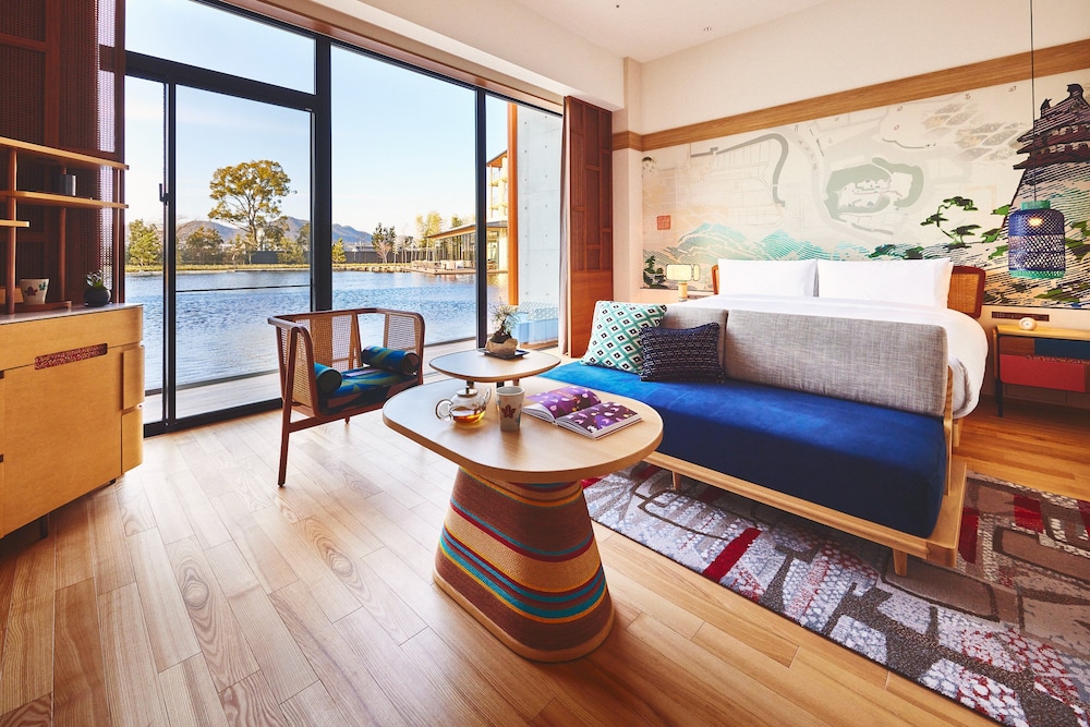 スイート キングベッド 1 台 ガーデンビュー | ホテルインディゴ犬山有楽苑 by IHG