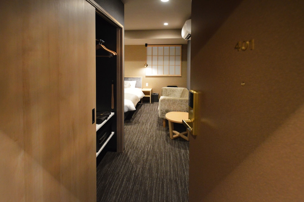 スタンダード ツインルーム 禁煙 客室7 | Rinn 堀川五条