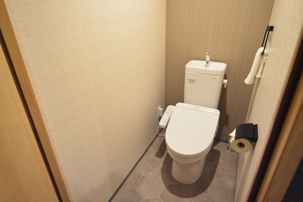 スーペリア ダブルルーム 禁煙 バスルーム0 | Rinn 堀川五条