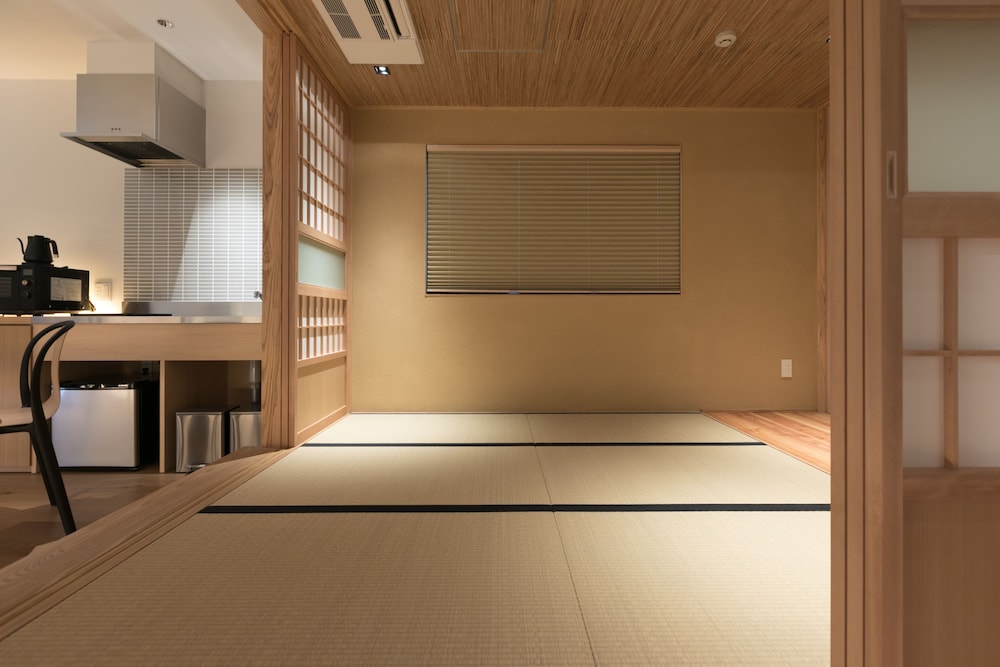 デザイン スタジオスイート 禁煙 客室1 | デザインホテル京都麩屋町