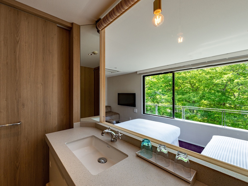 デラックスツインルーム（禁煙） 部屋からの景観0 | 亀の井ホテル 日光湯西川 オールインクルーシブホテル
