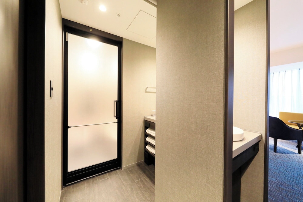 コンフォート トリプルルーム+エキストラベッド 禁煙 客室2 | リッチモンドホテルプレミア京都四条