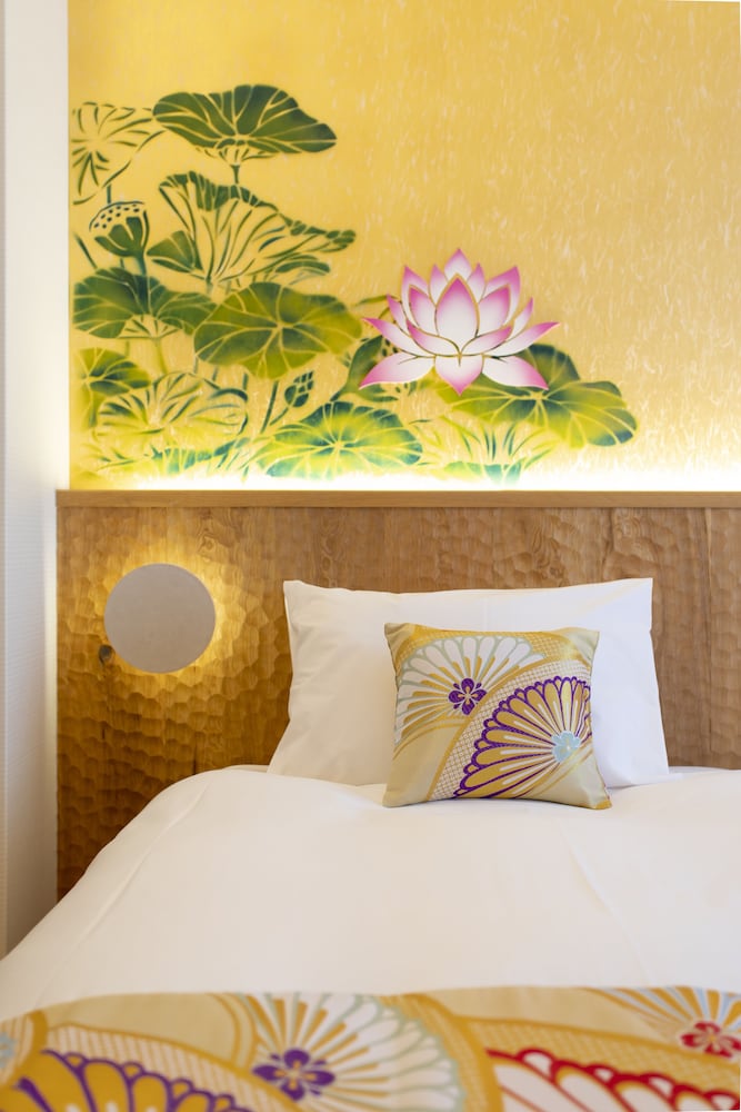 スーペリアツイン（禁煙） 客室6 | 旅情の宿　ホテル金澤草紙