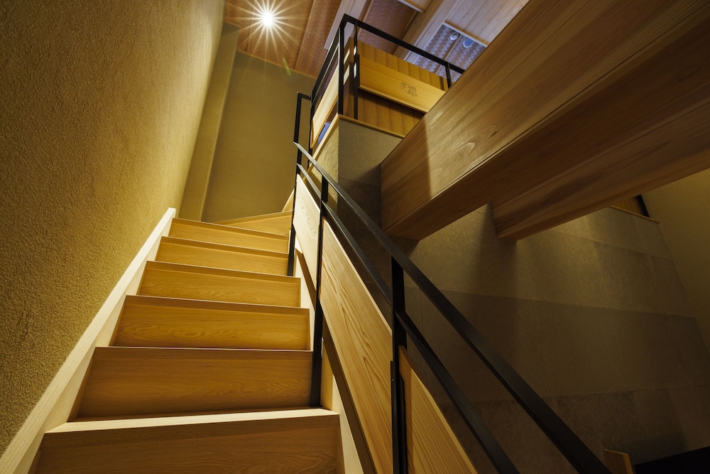 スイートルーム　 Fuji （禁煙） 客室9 | 旅情の宿　ホテル金澤草紙