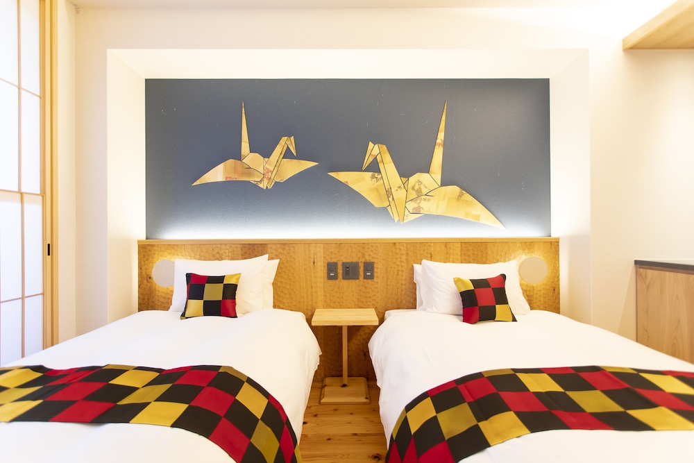 スーペリアツイン（禁煙） 客室3 | 旅情の宿　ホテル金澤草紙