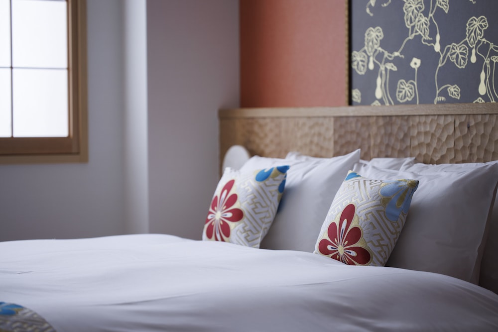 デラックスファミリー(禁煙) 客室8 | 旅情の宿 ホテル金澤草紙