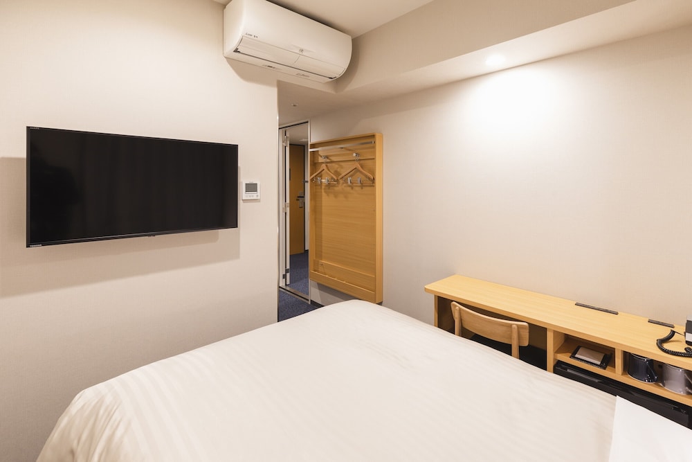 4 人部屋 禁煙 客室1 | 相鉄フレッサイン大門駅前