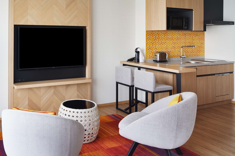 プレミア スタジオ オーシャンビュー (Plus) 客室1 | ザ・ビーチリゾート瀬底 by ヒルトンクラブ