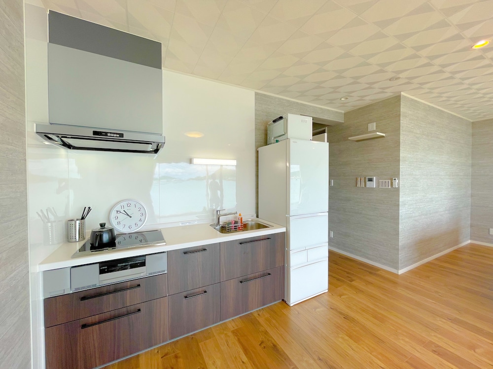 ヴィラ1F 貸切 禁煙 専用簡易キッチン0 | Ocean View/private BBQ/ 12 People/PADEL 1F