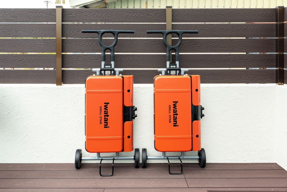 ヴィラ1F 貸切 禁煙 客室の設備とサービス1 | Ocean View/private BBQ/ 12 People/PADEL 1F