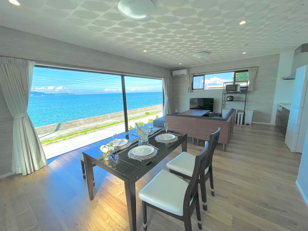 メインイメージ | Ocean View/ Rooftop sauna &BBQ/ 12 People/PADEL 2F