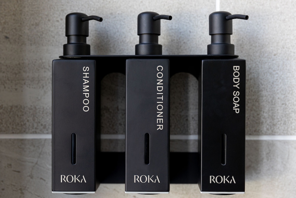 ラグジュアリー ペントハウス (ROKA) バスルームの設備1 | ROKA
