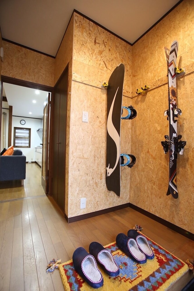 内部エントランス1 | ボンドシャレー白馬