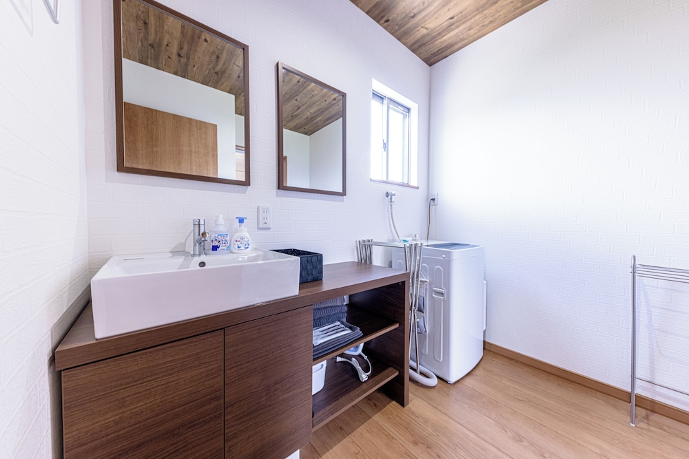 ベーシック ハウス バスルーム0 | ID STAY5