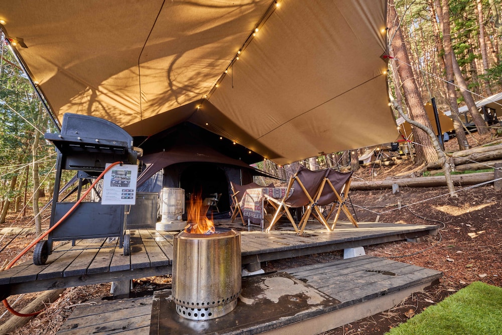Premium Bell Tent2 ベッド3台 禁煙 （ペット可） 客室9 | TOCORO. Mt.Fuji CAMP&GLAMPING