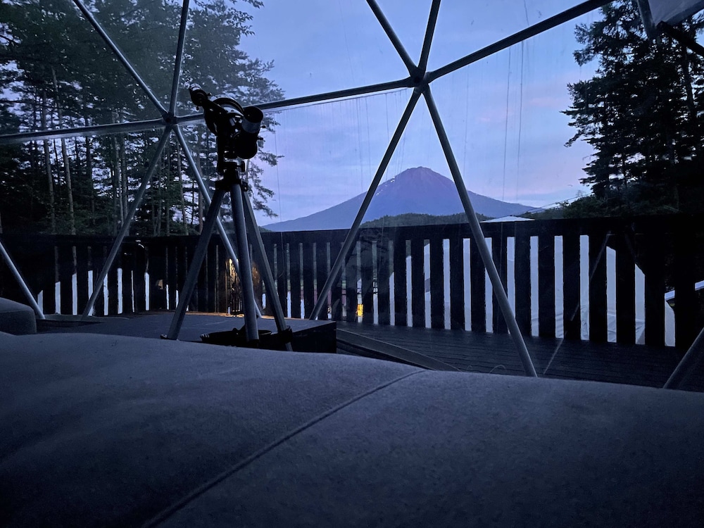 Luxury Dome Jupiter ベッド6台 禁煙（ペット不可） テラス / パティオ1 | TOCORO. Mt.Fuji CAMP&GLAMPING