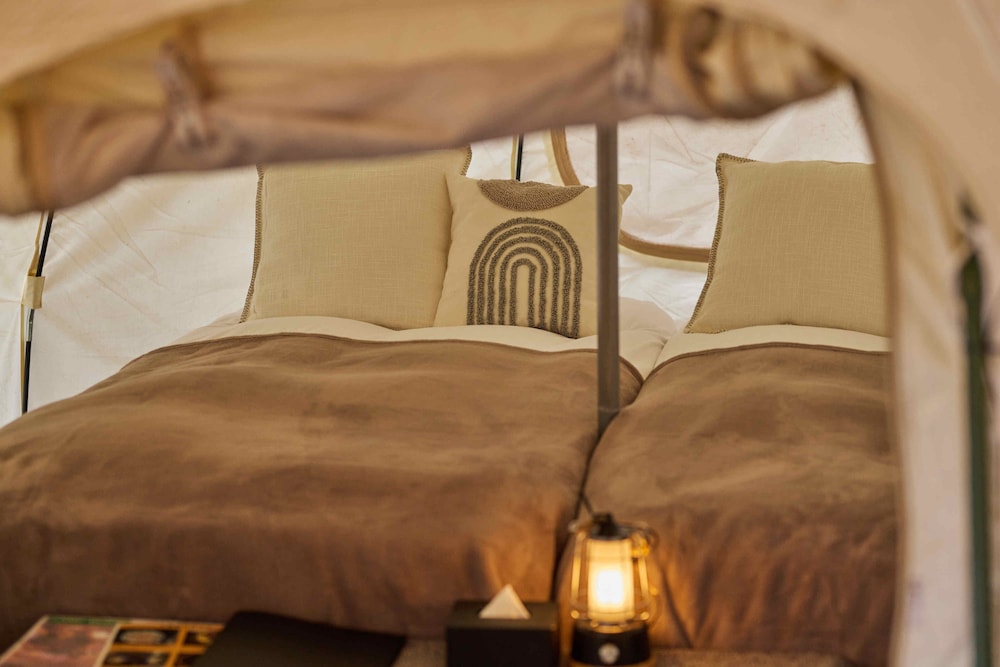Premium Bell Tent1 ベッド3台 禁煙(ペット可) 客室15 | TOCORO. Mt.Fuji CAMP&GLAMPING