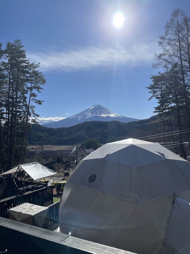 Luxury Dome Jupiter ベッド6台 禁煙（ペット不可） テラス / パティオ0 | TOCORO. Mt.Fuji CAMP&GLAMPING